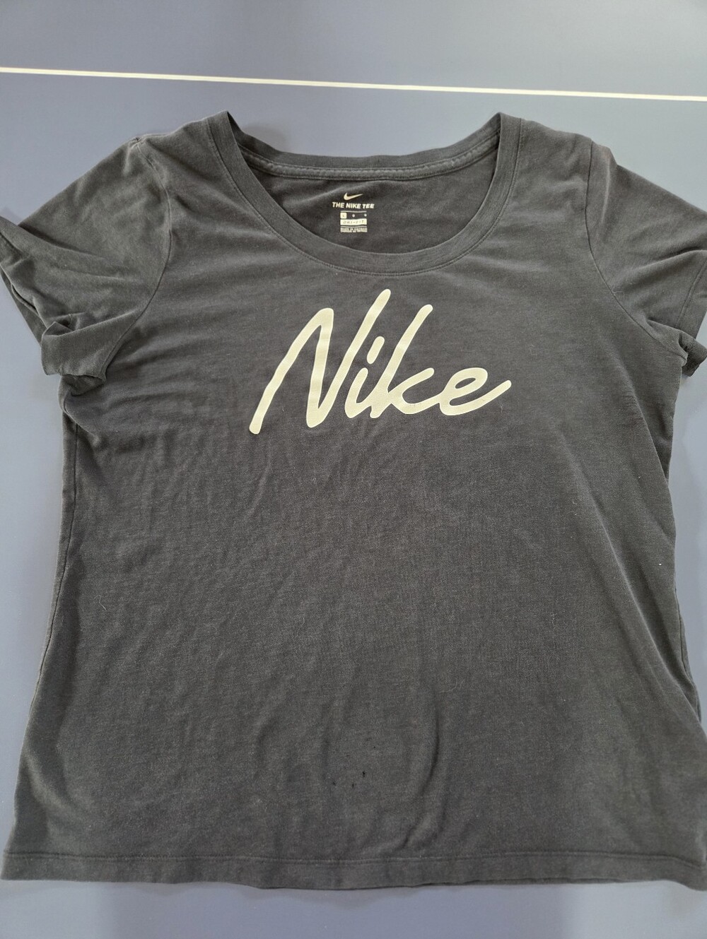 Nike Women's Large Dark Grey Tee with White Script Logo